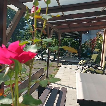 Apartman Alena Karlsbad Buitenkant foto