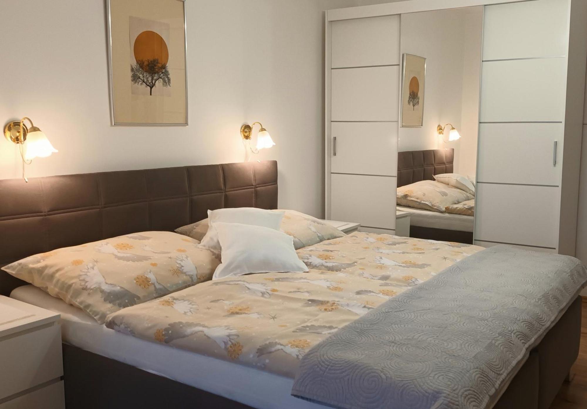 Apartman Alena Karlsbad Buitenkant foto