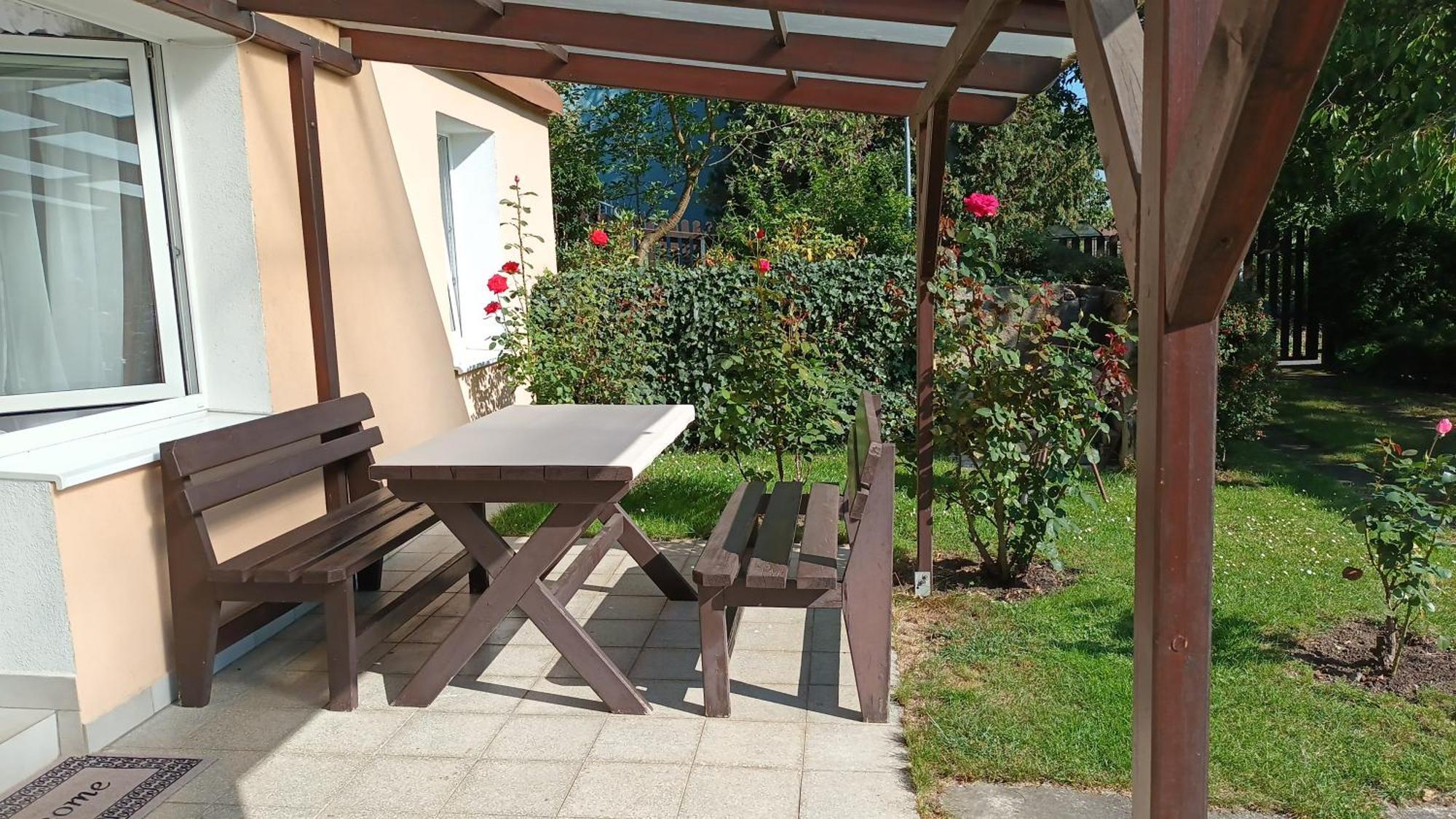 Apartman Alena Karlsbad Buitenkant foto